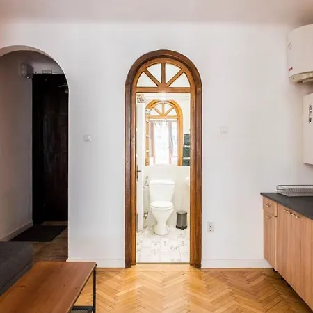 Classy Apartment Unirii Square Bucharest Exterior photo